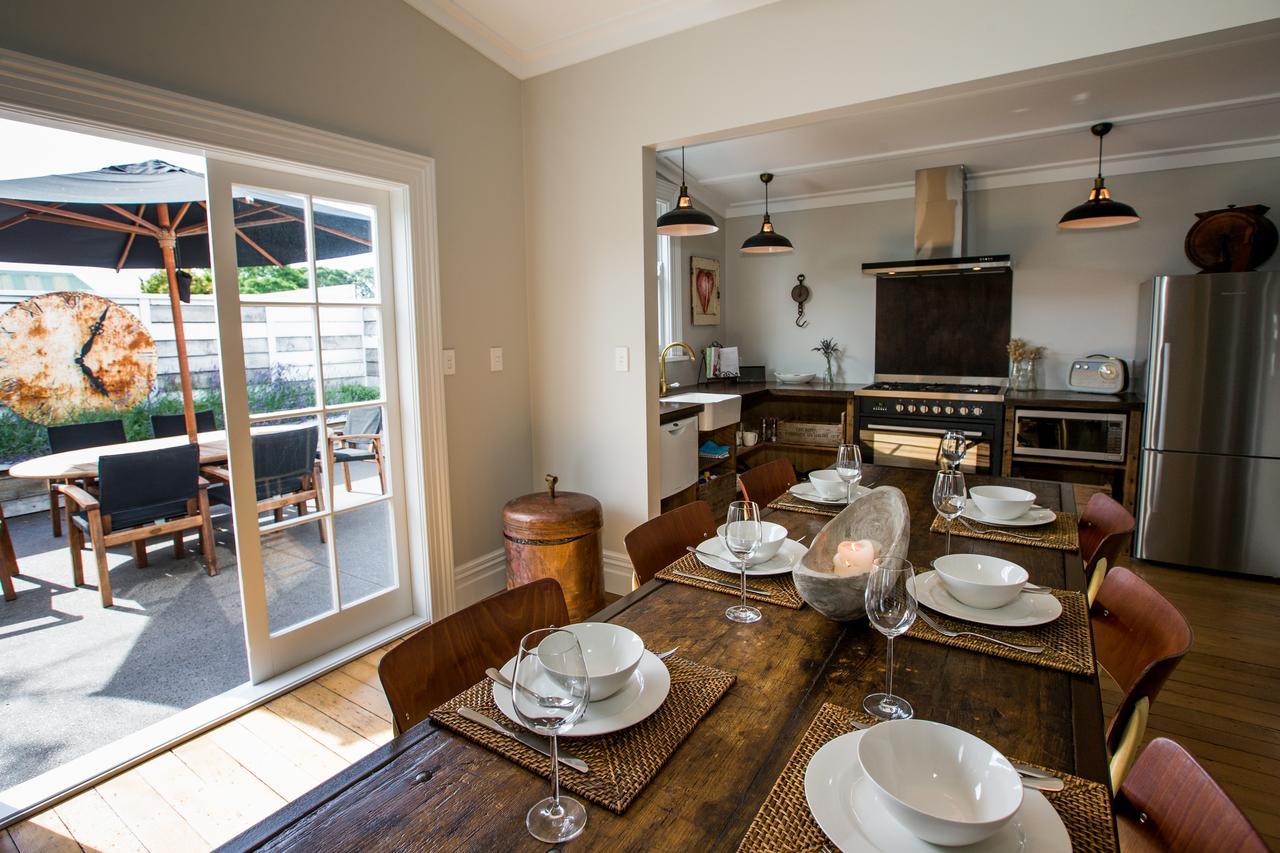 Coghill Cottage Whitianga Exterior photo